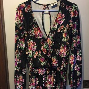 FLORAL Velour Romper with long Sleeves BY SHOW ME YOU MUMU Floral.Medium